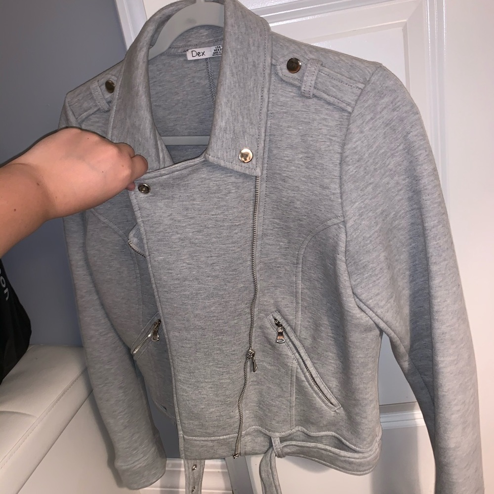 Cropped Jacket - Picture 6 of 10